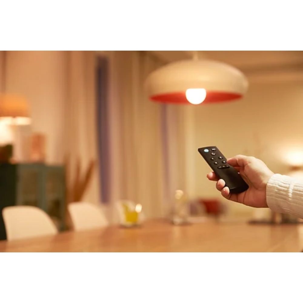 Philips WIZ TW 9W A60 White Light bulb 2PK with Remote