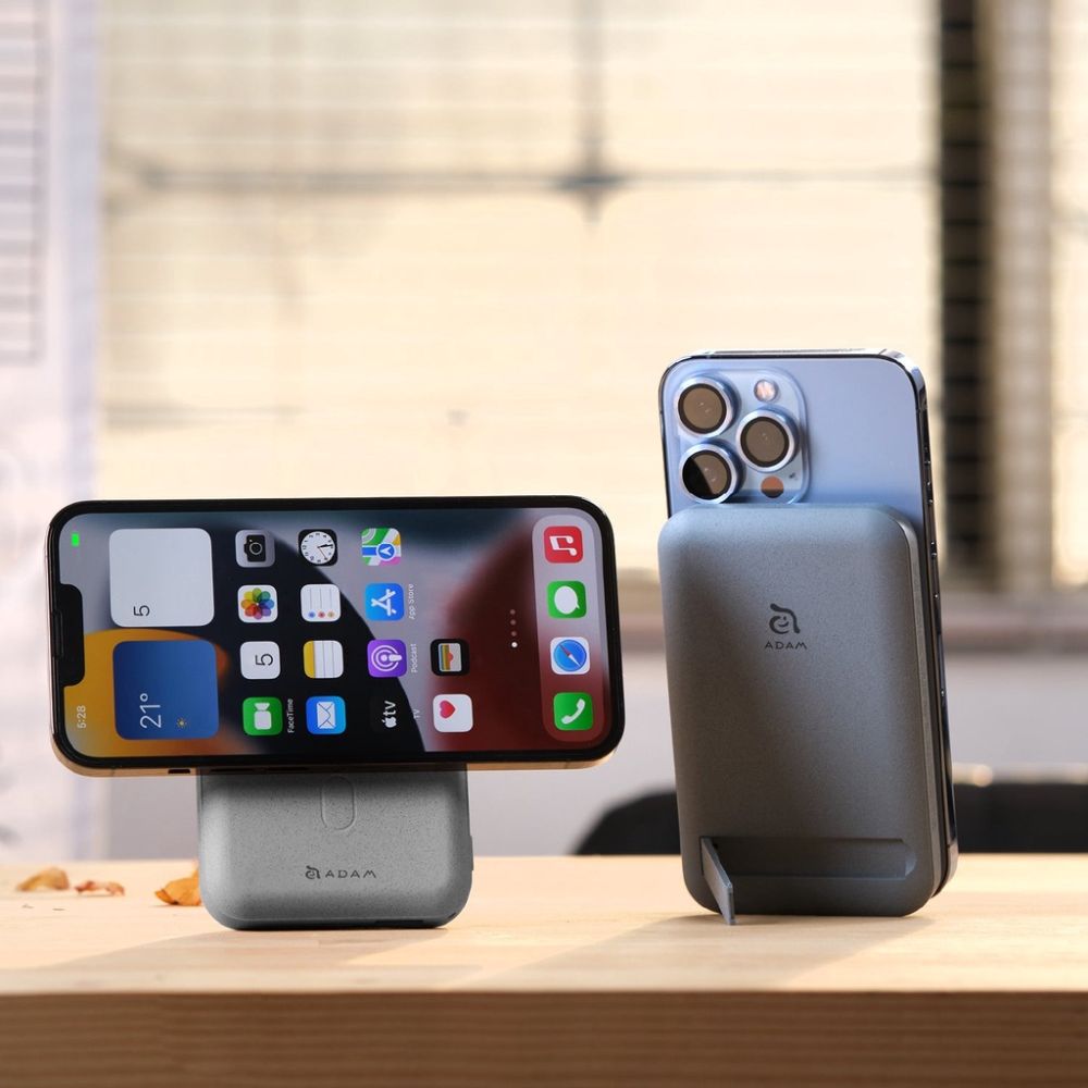 ADAM Elements GRAVITY C2 Magnetic Wireless Charging Power Bank