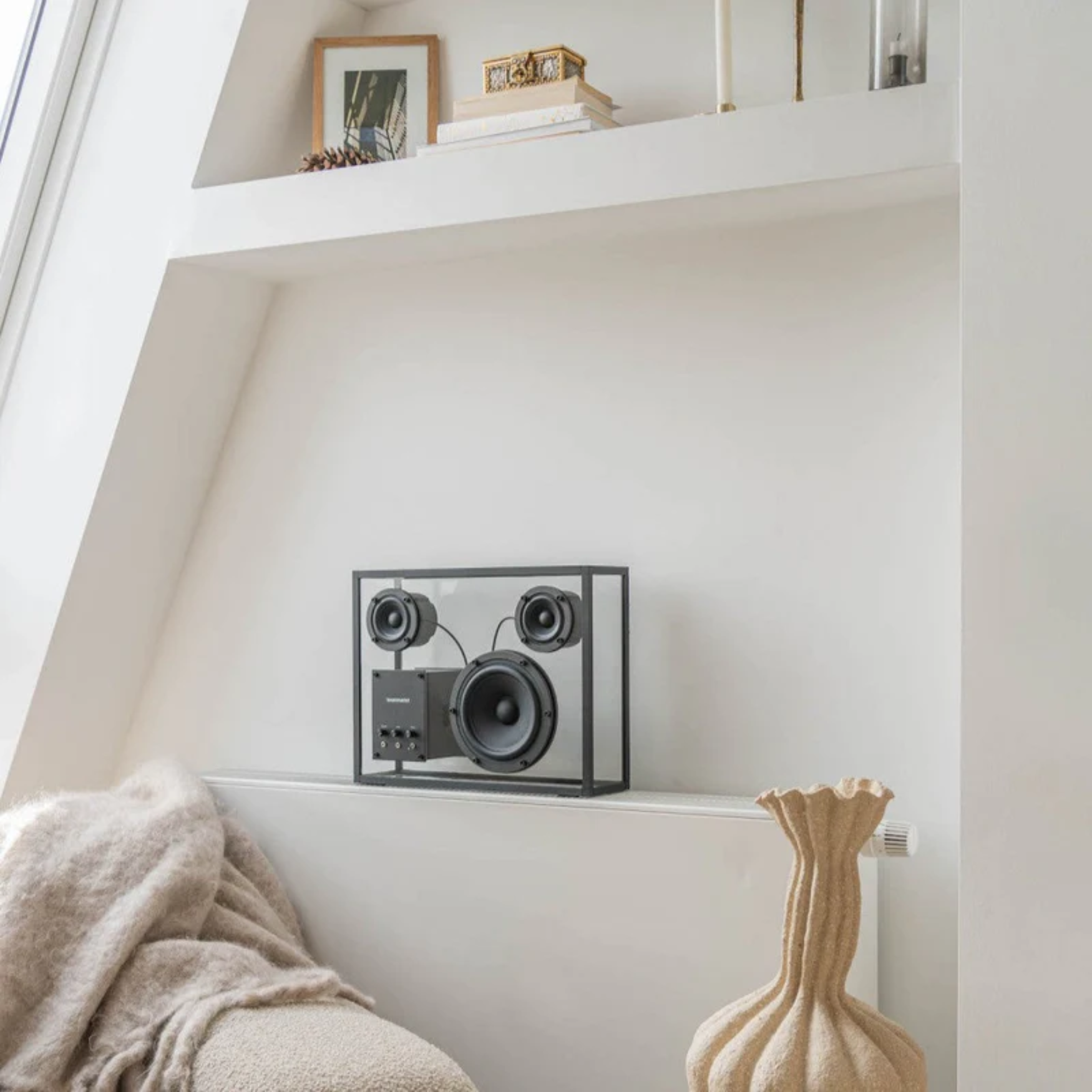 Transparent Speaker Black