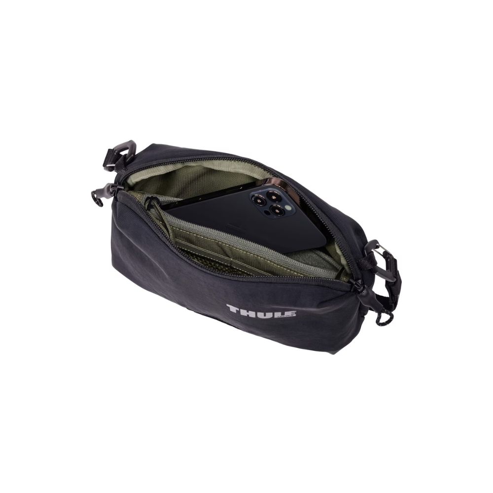 Thule Paramount Crossbody Bag 2L