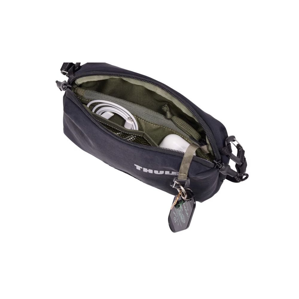 Thule Paramount Crossbody Bag 2L
