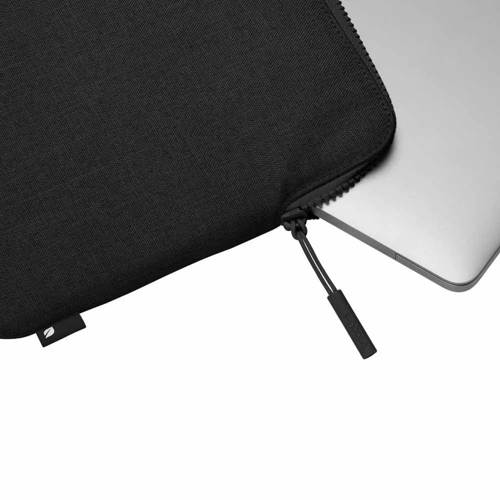 Incase Slim Sleeve 13"