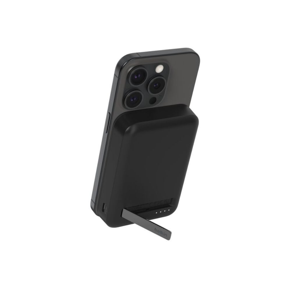 Belkin BoostCharge Pro Magnetic Power Bank