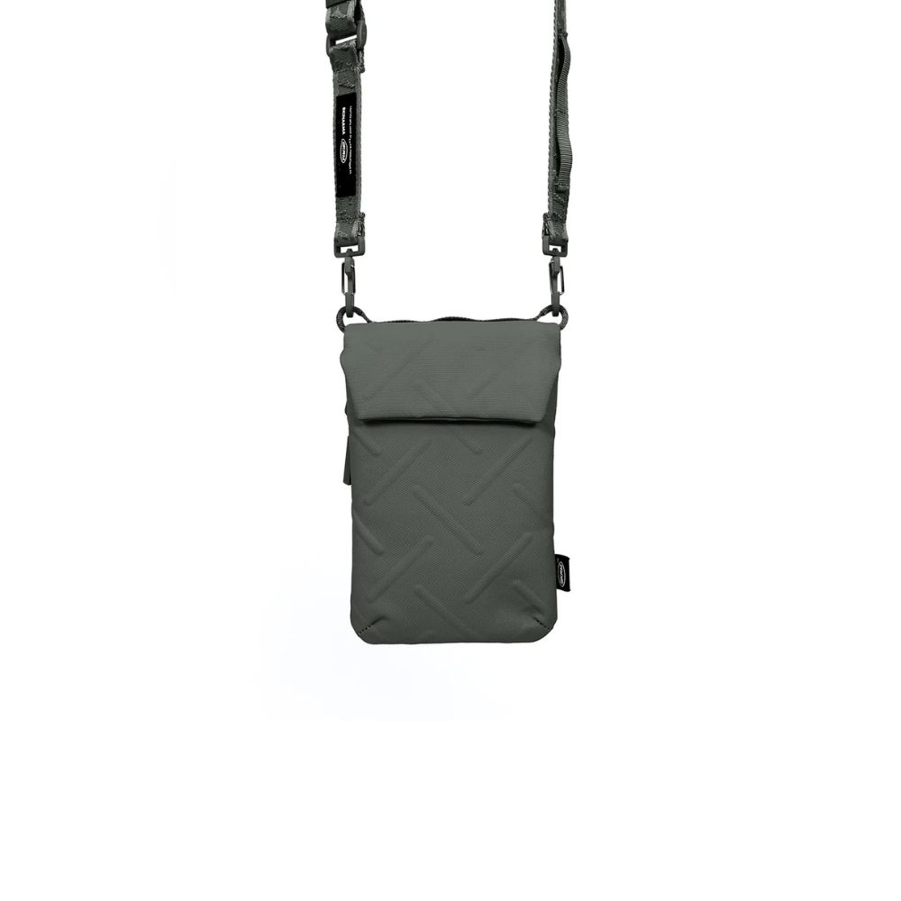 SKINARMA JUNO Utility Sling Bag
