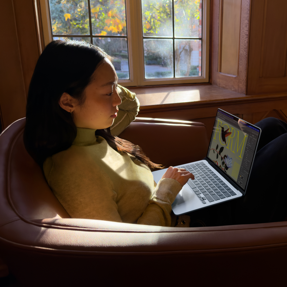 Apple MacBook Air 13-inch (M5)