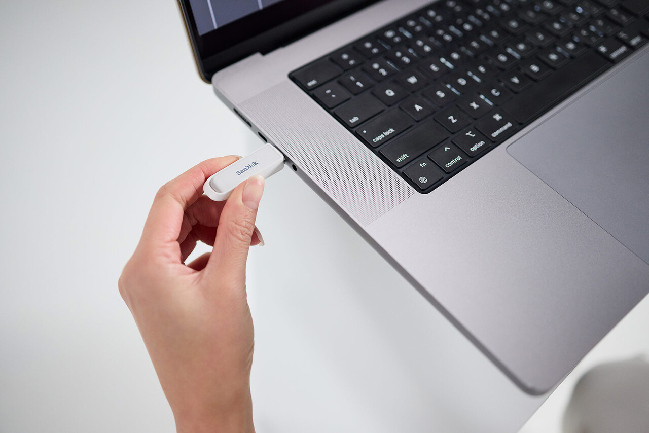 SanDisk Phone Drive IXS0N USB-C Flash Drive | SDIXS0N